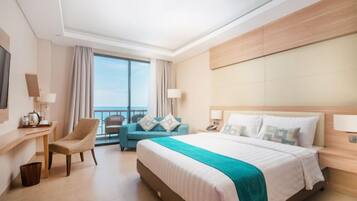 Kamar Double Premier | Brankas, meja kerja, ruang kerja ramah laptop, dan Wi-Fi gratis