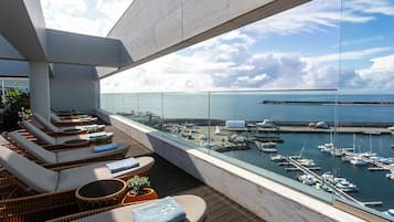Piscina externa
