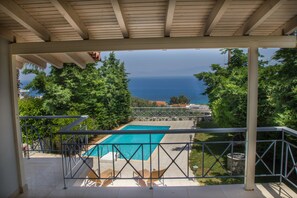 Villa, 4 Bedrooms | Beach/ocean view