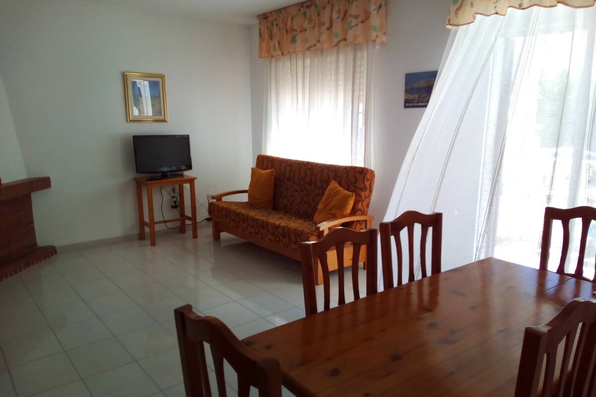 Villa, 2 Bedrooms | Living area