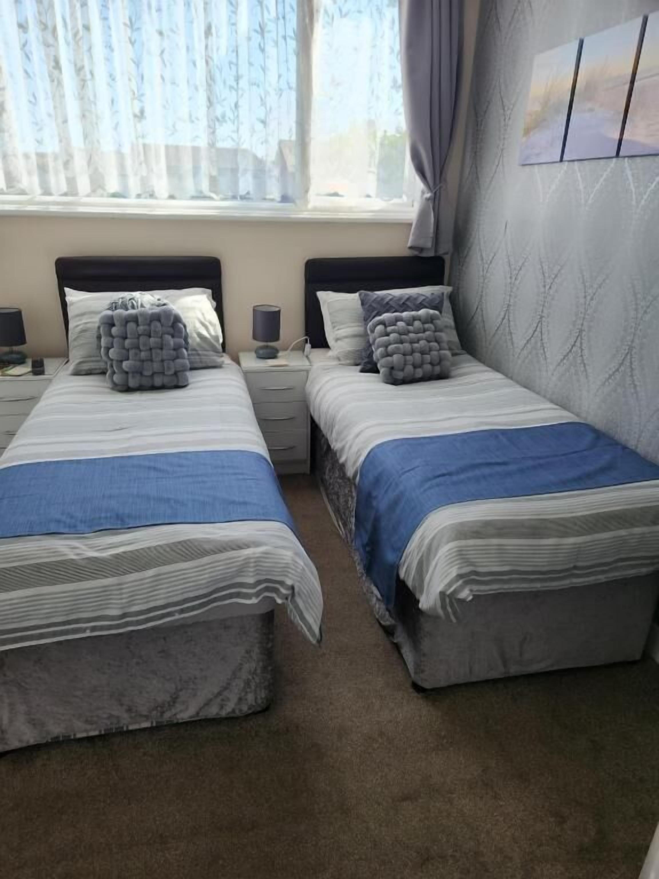 Habitación estándar con 2 camas individuales | Wifi gratis 