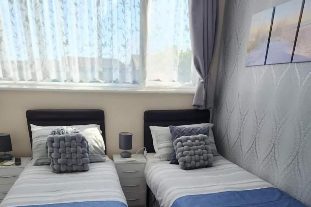 Standard Twin Room | WiFi (free)