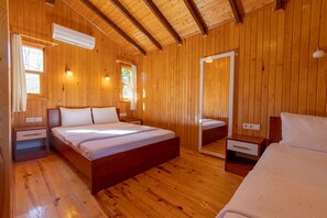 Bungalow | Minibar, in-room safe, soundproofing, free WiFi - Caretta Caretta Pension (Kemer)