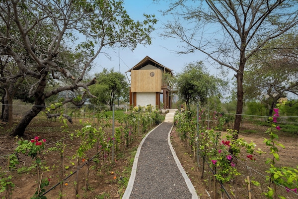 Konaklama yerinin ön cephesi