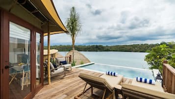 One Bedroom Cliff Tent Villa | Ausblick vom Zimmer