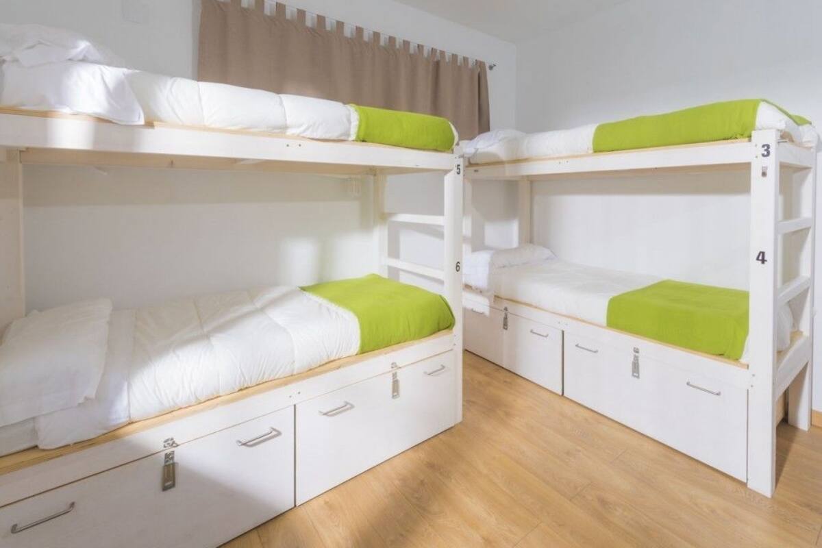 Caja de seguridad en la habitación, cortinas blackout y wifi gratis