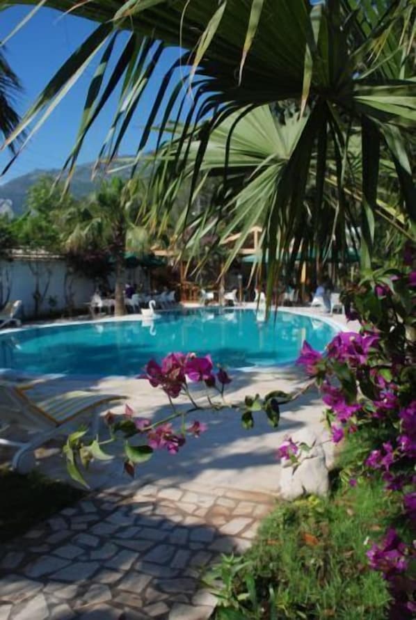 Piscina all'aperto
