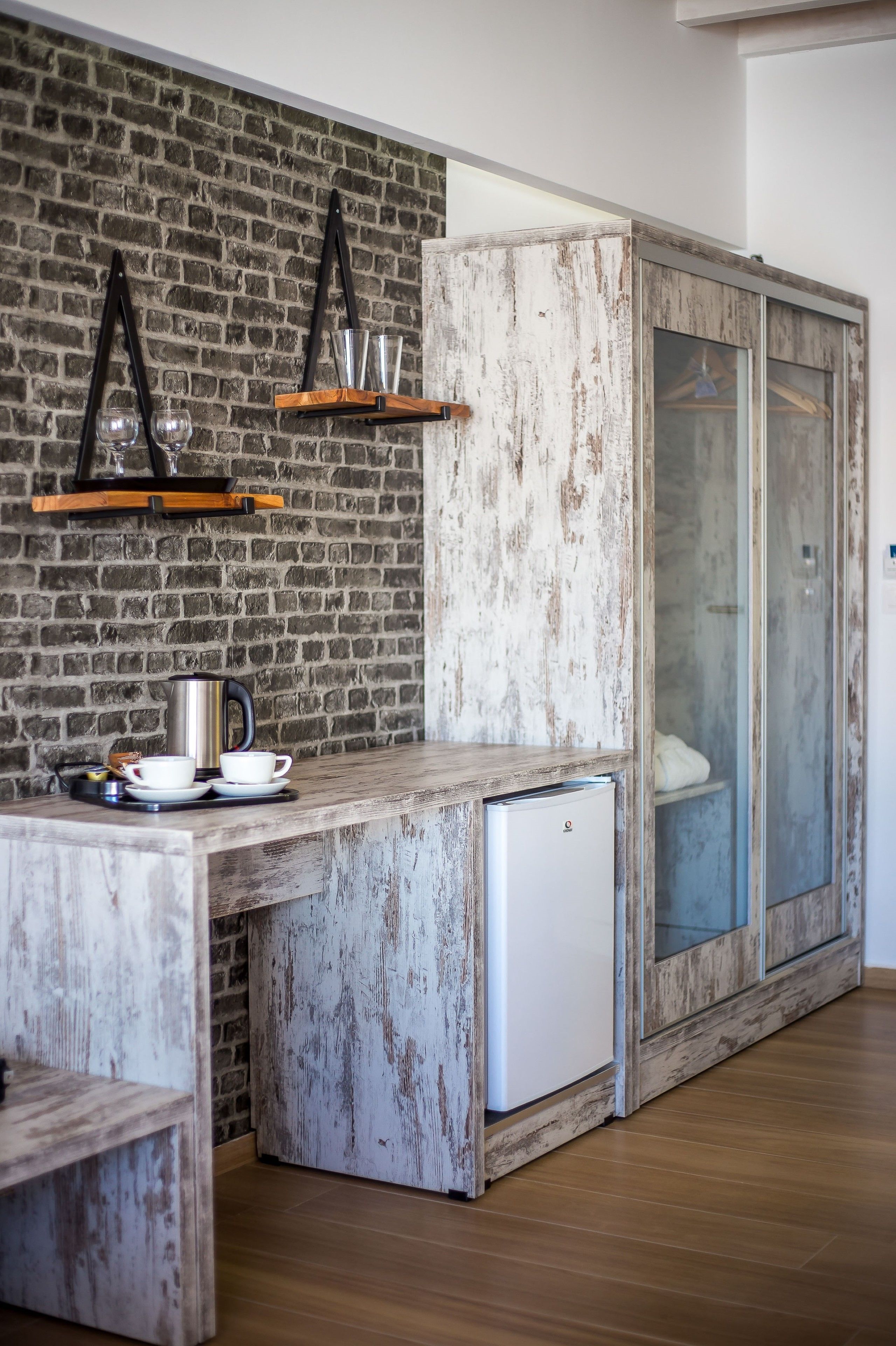 superior double room, 2 single beds | private kitchenette | mini-fridge