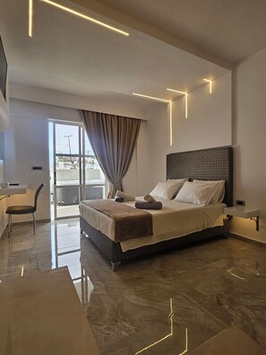 1 bedroom, in-room safe, blackout drapes, soundproofing - Casa Blue Sarantis (Rhodes)