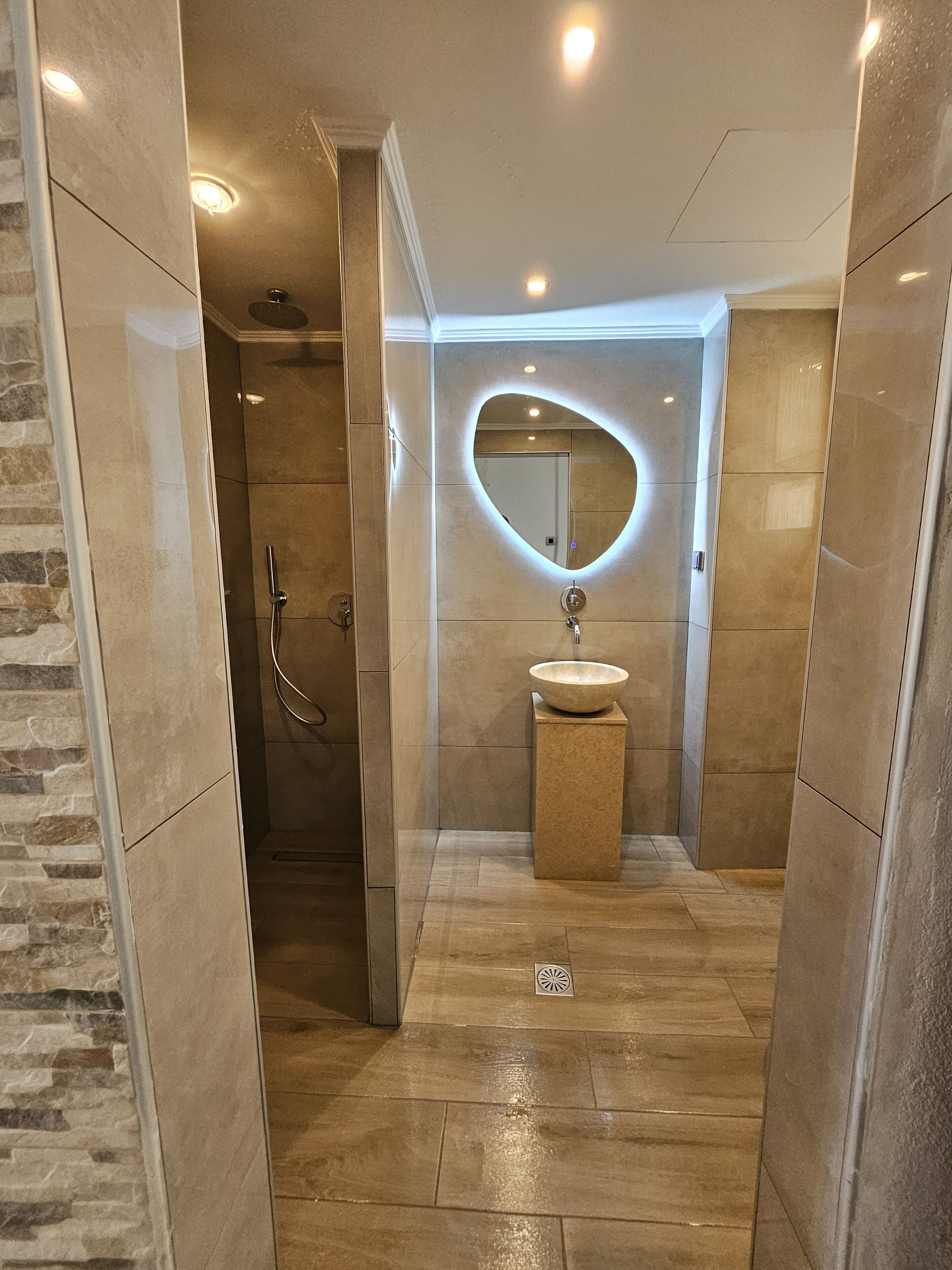 Photo - Maroula Studios