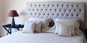 Apartment, 1 Bedroom, Balcony | In-room safe, soundproofing, free cribs/infant beds, free WiFi - Kometa Suites & Apartments (Florence)