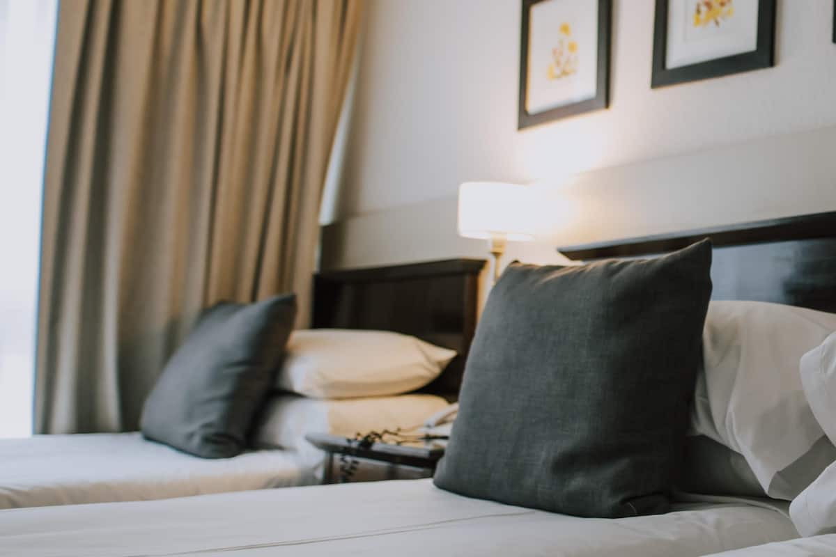 1 habitación, ropa de cama de alta calidad y minibar 