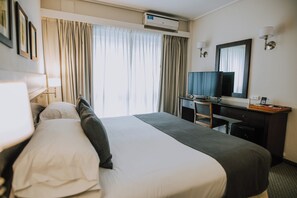 1 bedroom, premium bedding, minibar, in-room safe - Dos Reyes Hotel (Mar del Plata)