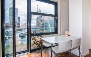 Design Apartment, 2 Bedrooms, River View | Water view - Canary Wharf - Corporate River View Apartments (London)