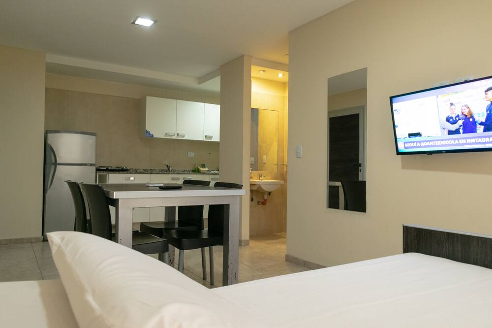 Nubes Apart Hotel - La Silleta