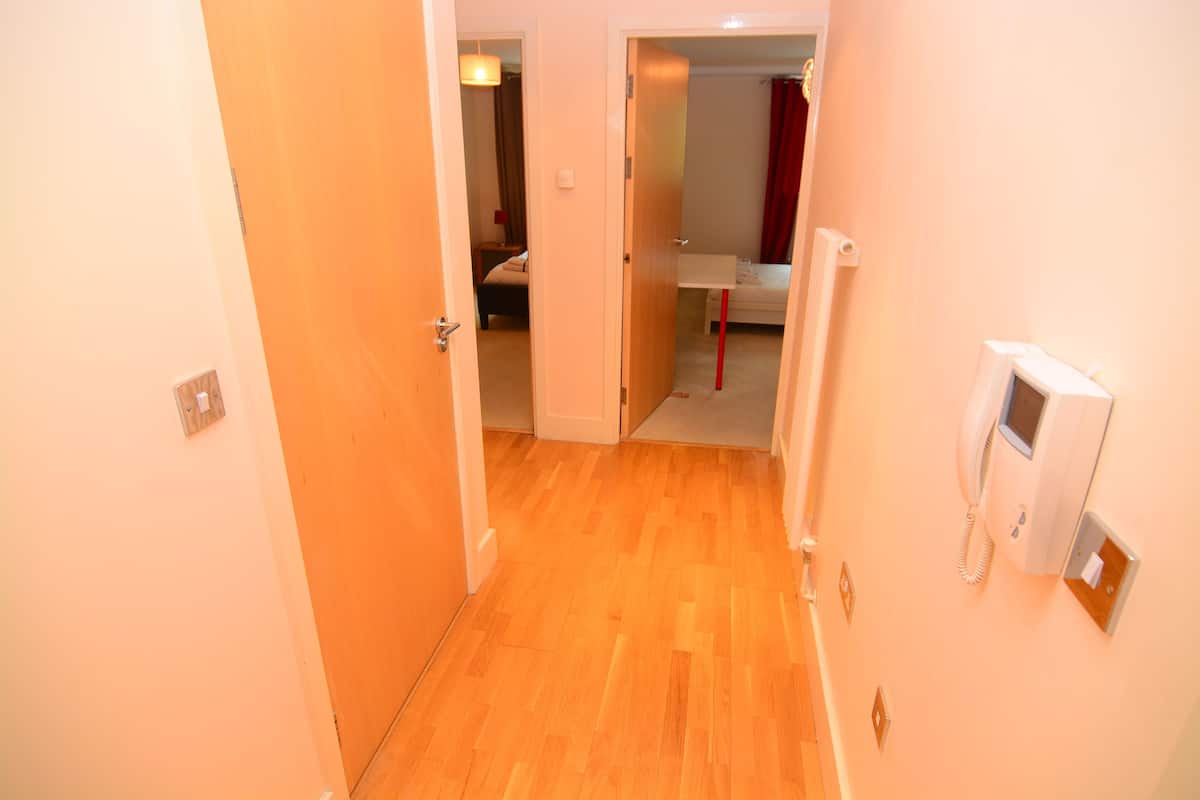 Apartment, 2 Bedrooms | 1 bedroom, premium bedding, iron/ironing board, free cribs/infant beds
