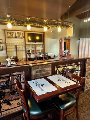 Dinner served - Best Northern Motel and Restaurant (Wawa)