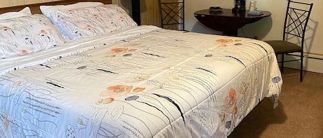 Superior Room, 1 King Bed | Property entrance