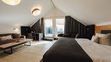 Suite, 1 Schlafzimmer | 1 Schlafzimmer, hochwertige Bettwaren, kostenlose Minibar, Zimmersafe