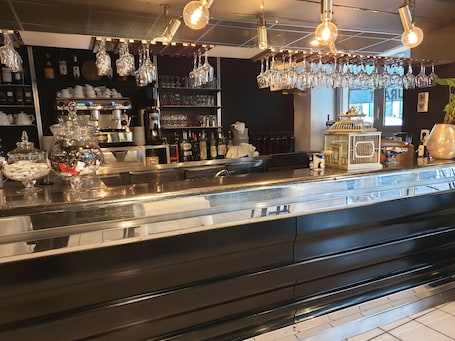 Bar (en la propiedad)