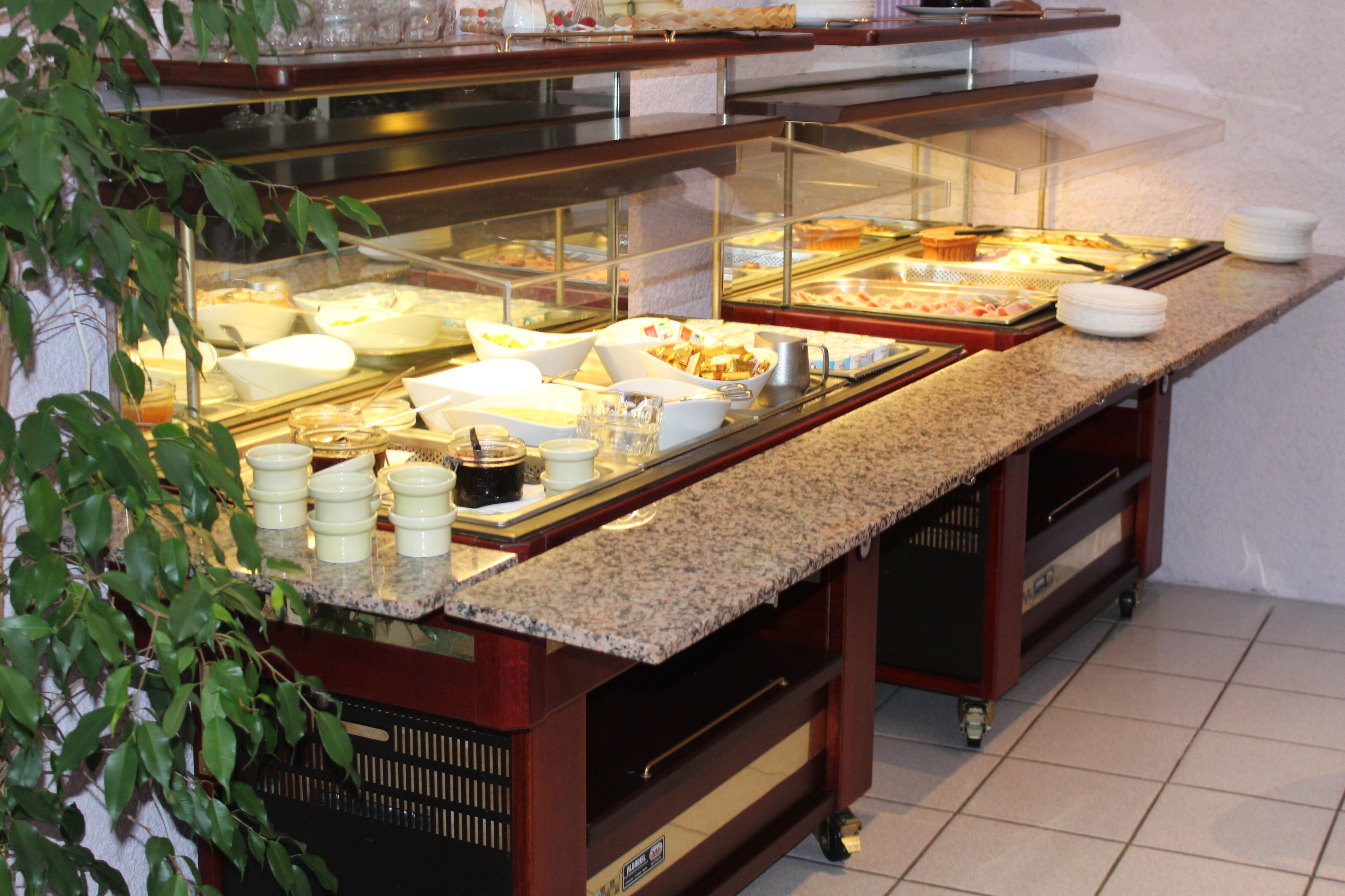 daily buffet breakfast (eur 13 per person)