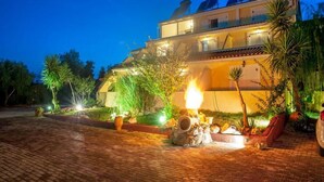 Property grounds - Pegasus Studios (Kefalonia)