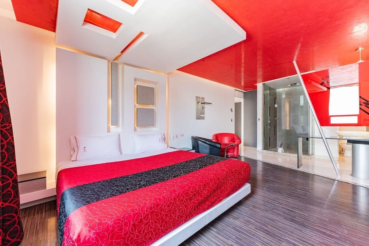 Sistema de insonorización, wifi gratis y ropa de cama