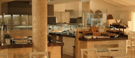 Tägliches inbegriffenes Frühstücksbuffet