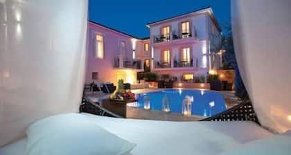 Korina Gallery Hotel