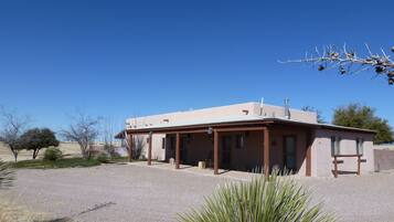 EntrĂ©e de lâhĂ©bergement