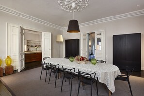 Frokostbuffé er inkludert hver dag