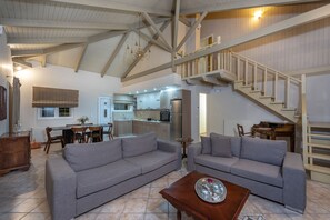 Property entrance - Luxury Dream Villa (Zakynthos)