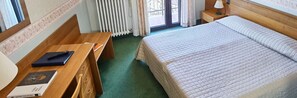 Superior Double Room | Hypo-allergenic bedding, down duvets, in-room safe, desk