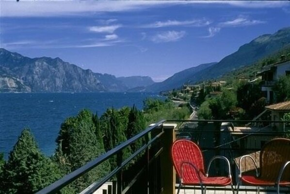 View from property - Hotel Nike (Brenzone sul Garda)
