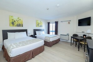 Standard Room, 2 Queen Beds, Ground Floor - River Rapids Inn (Niagara Falls)