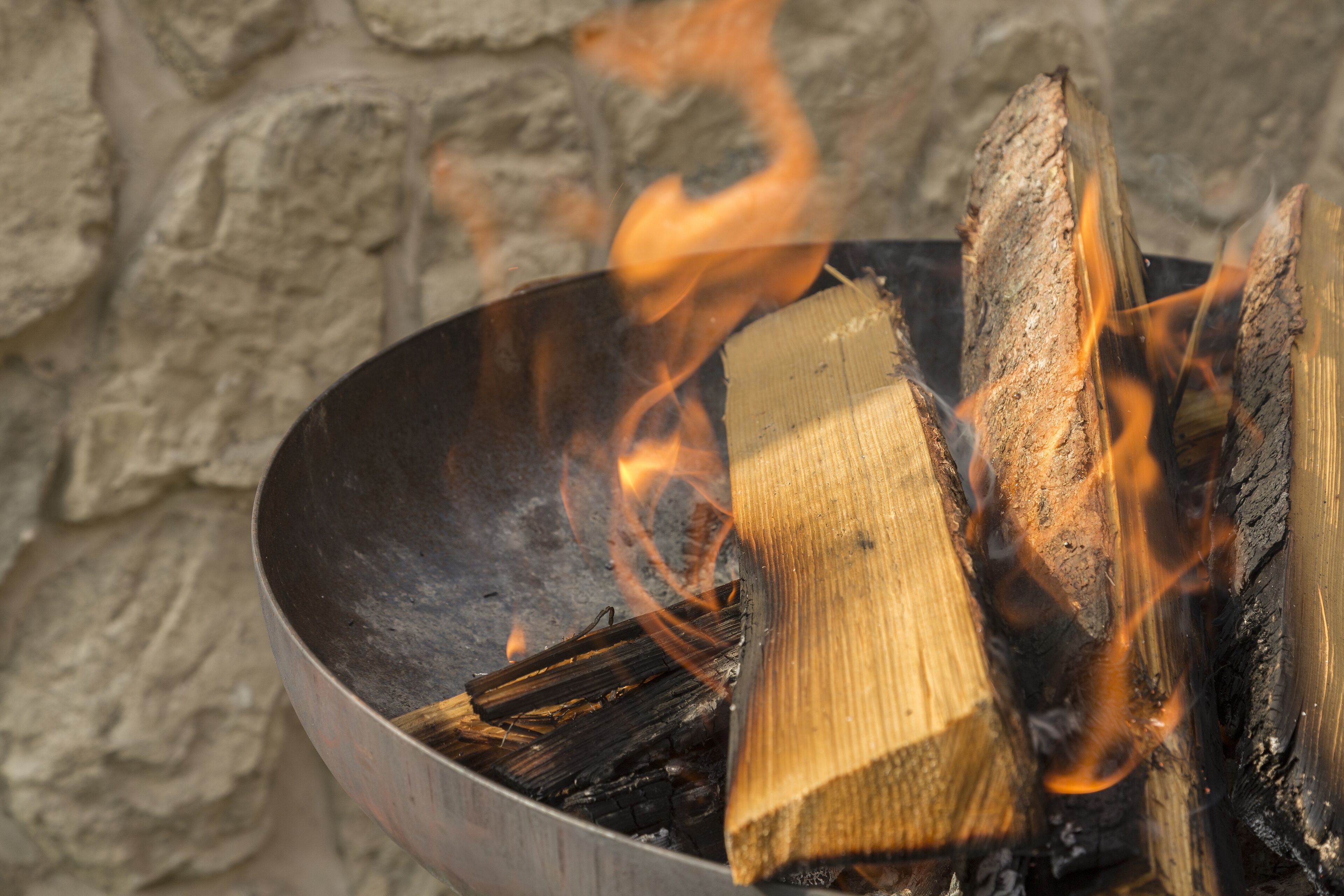 sauna, hot tub, steam room, body treatments, aromatherapy