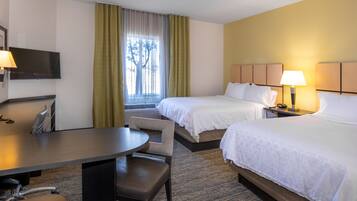 1 dormitorio, escritorio, espacio para trabajar con un portátil