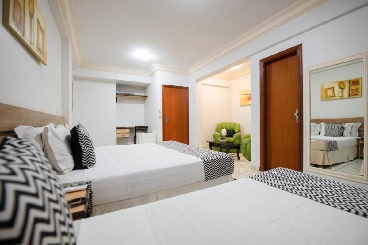 deluxe twin room | 1 bedroom, minibar, blackout curtains, free wifi