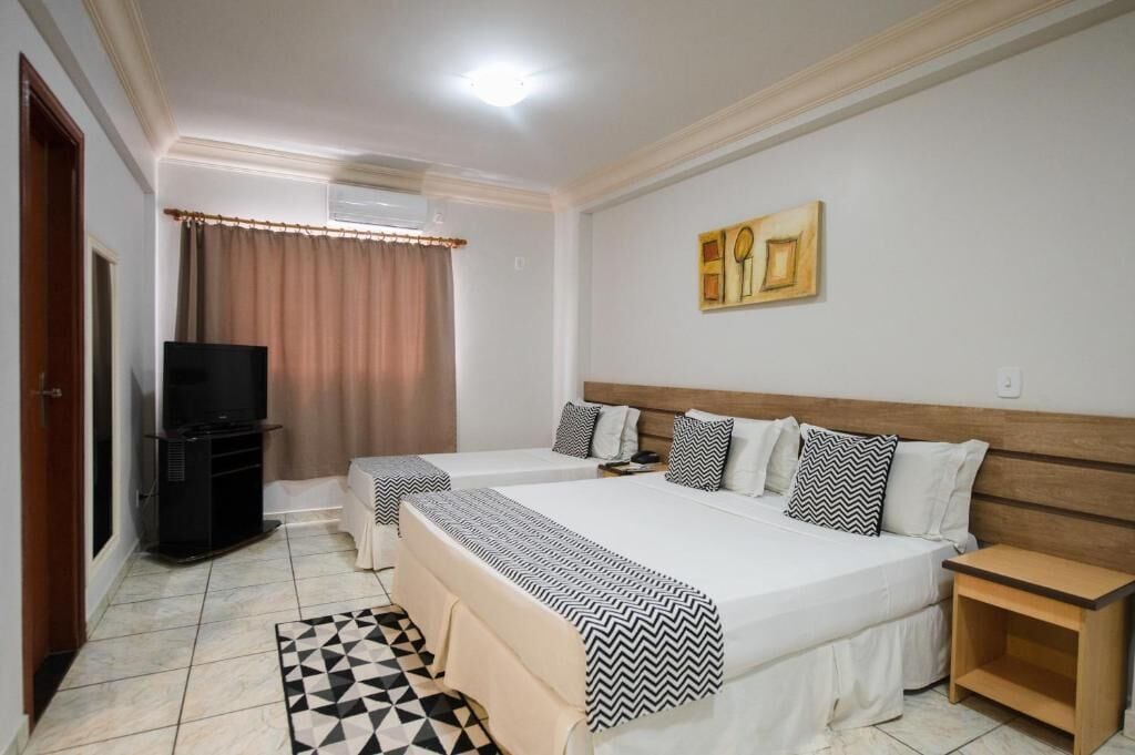 deluxe triple room | 1 bedroom, minibar, blackout curtains, free wifi
