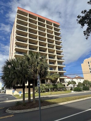 Exterior - Ocean Villas Beach Resort (Myrtle Beach)