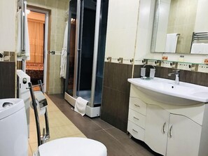 Bathroom - Icheri Sheher (Baku)