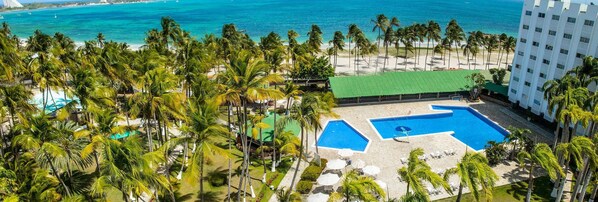 Pool - Bella Vista Hotel (Porlamar)