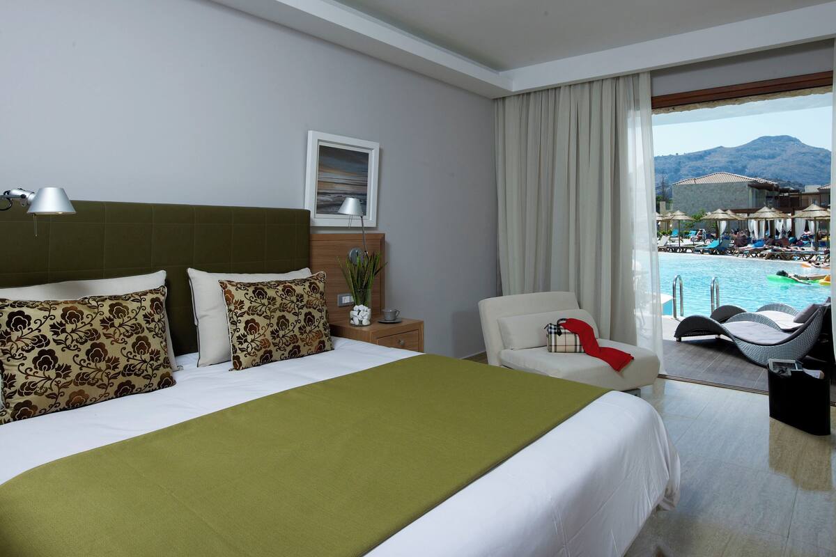 Double Room Swim Up Pool View (Relax or Activity Area) | 房內夾萬、書桌、免費 Wi-Fi、床單