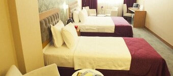 Helikon Business Hotel