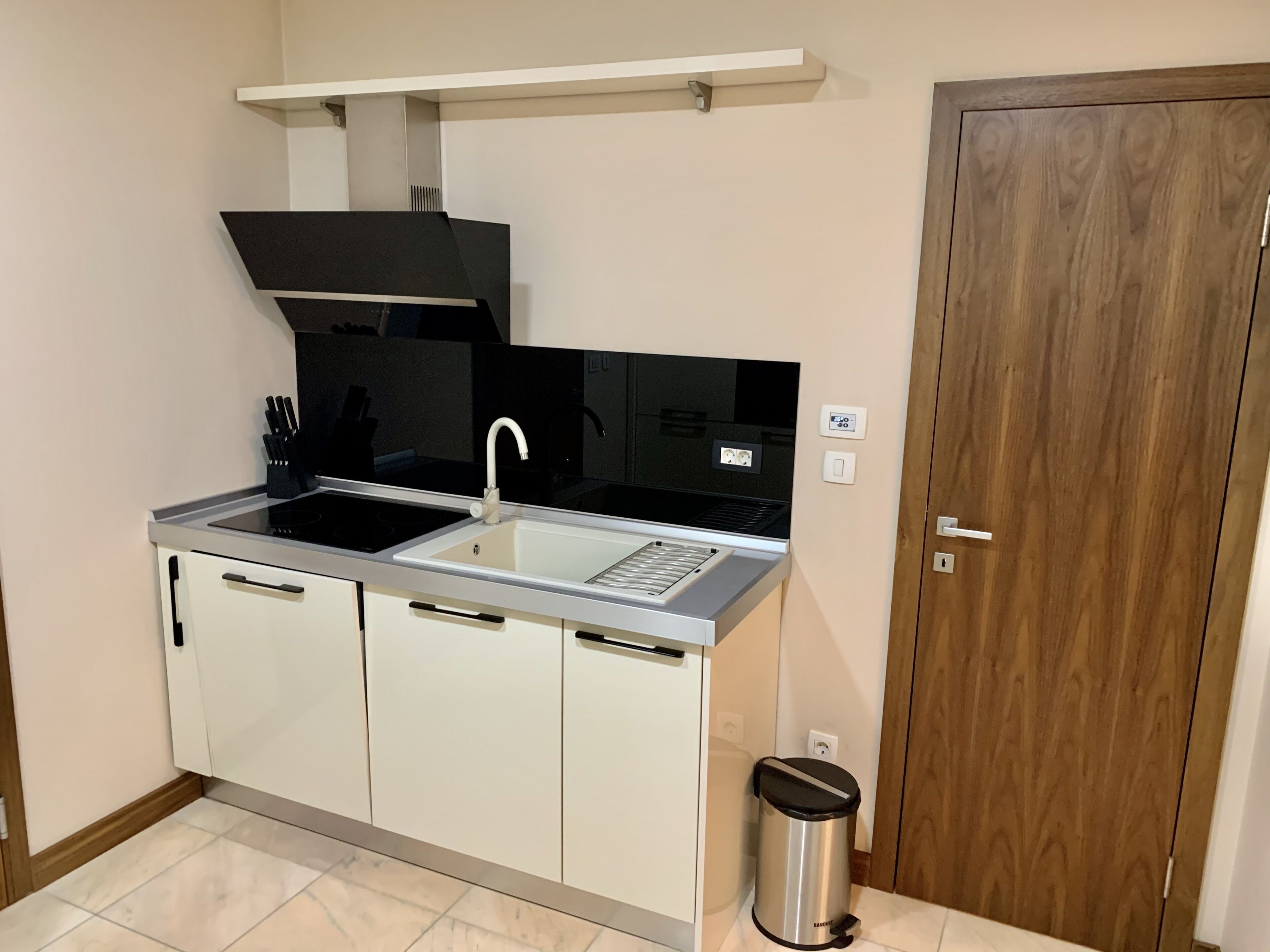 presidential suite | private kitchen