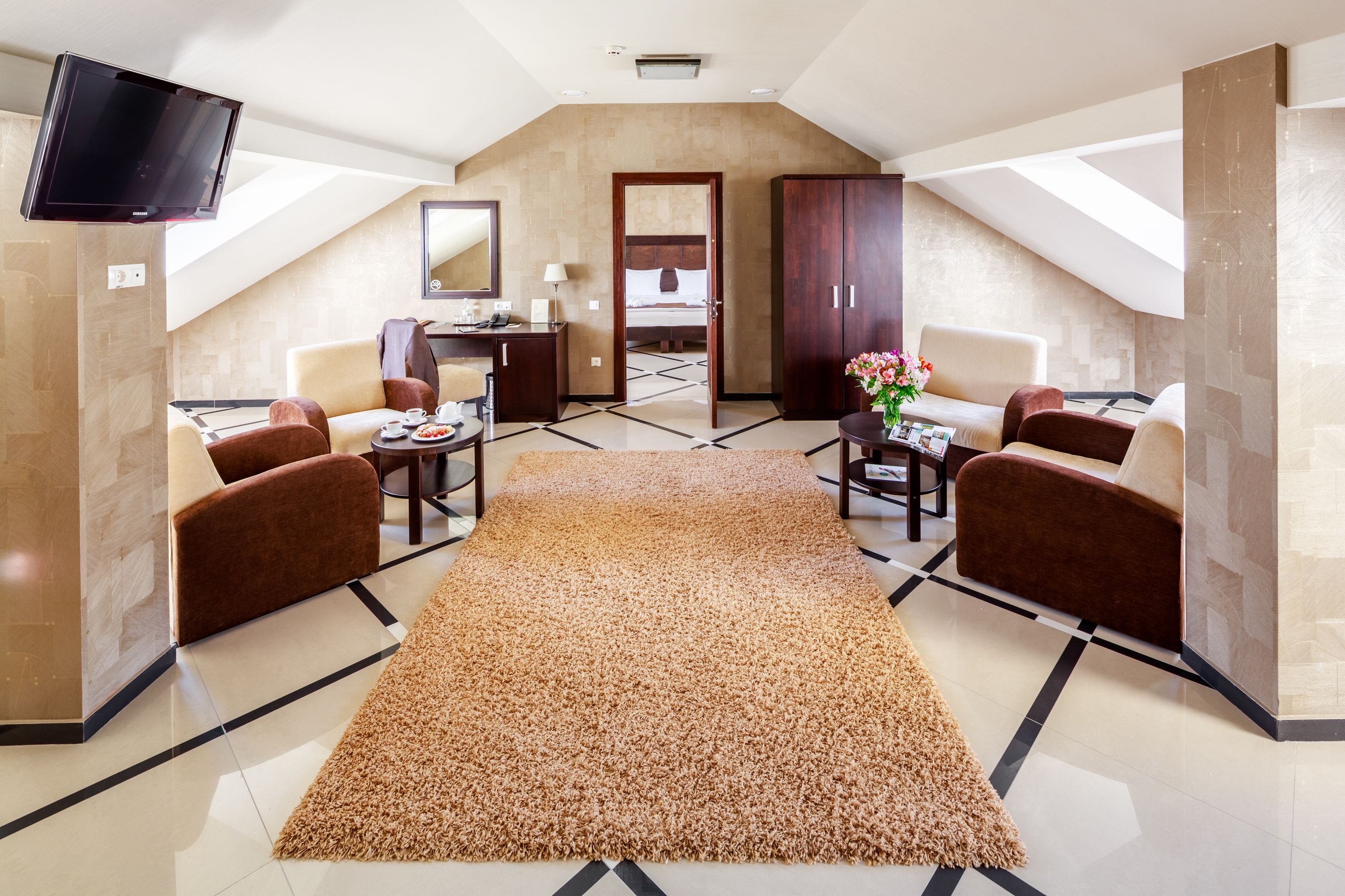 Suite, 1 Bedroom | Living room | Flat-screen TV