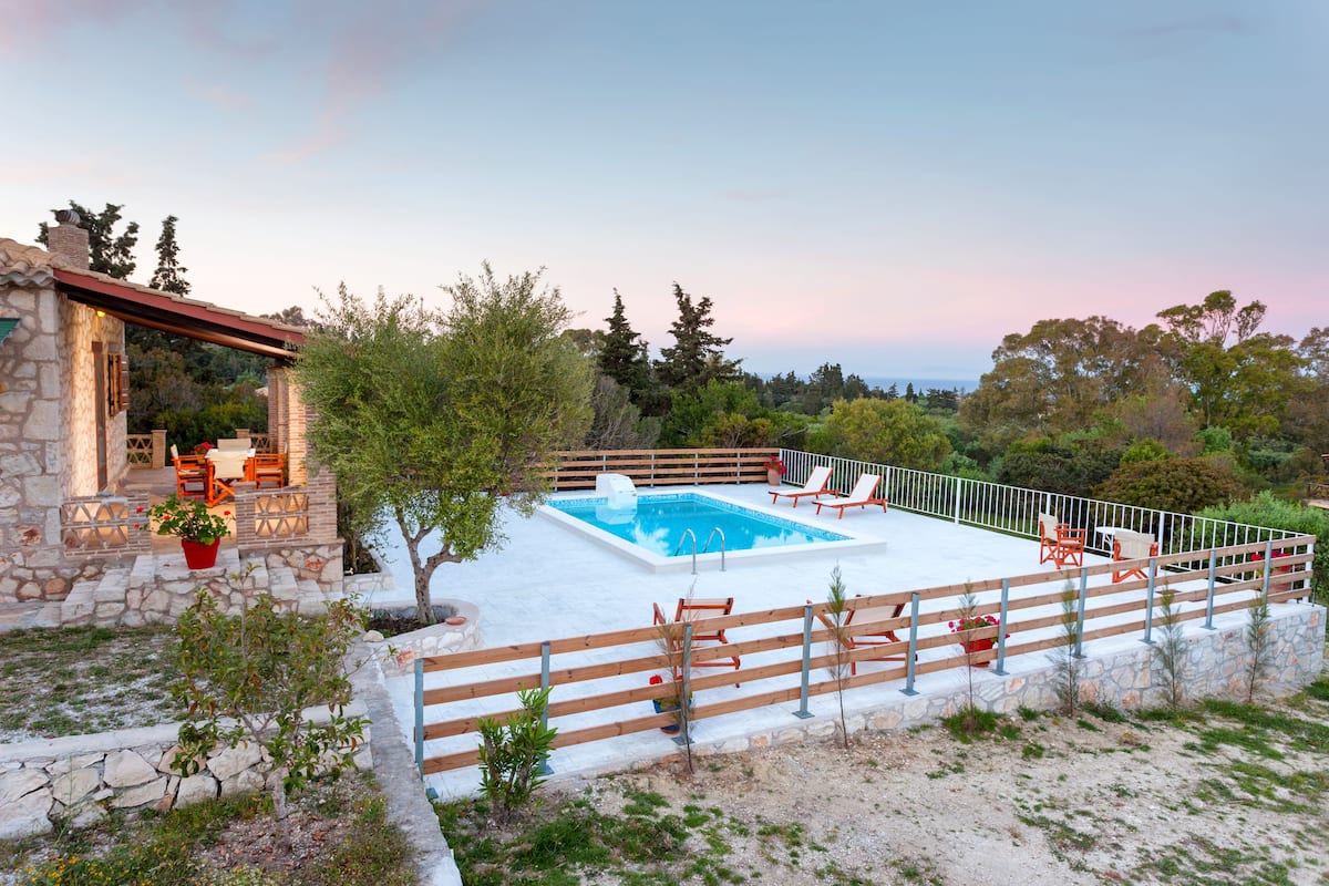Casa, 2 camere da letto, piscina privata (Christina) | Terrazza/patio