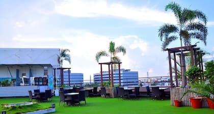 Gokulam Park Sabari OMR Hotel