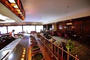 Bar (en la propiedad)
