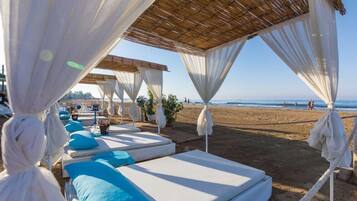 Private beach, beach volleyball